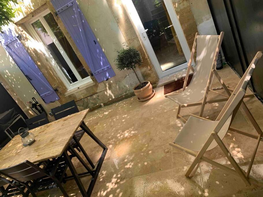 Le Mas Des Glycines Salon-de-Provence Exteriér fotografie